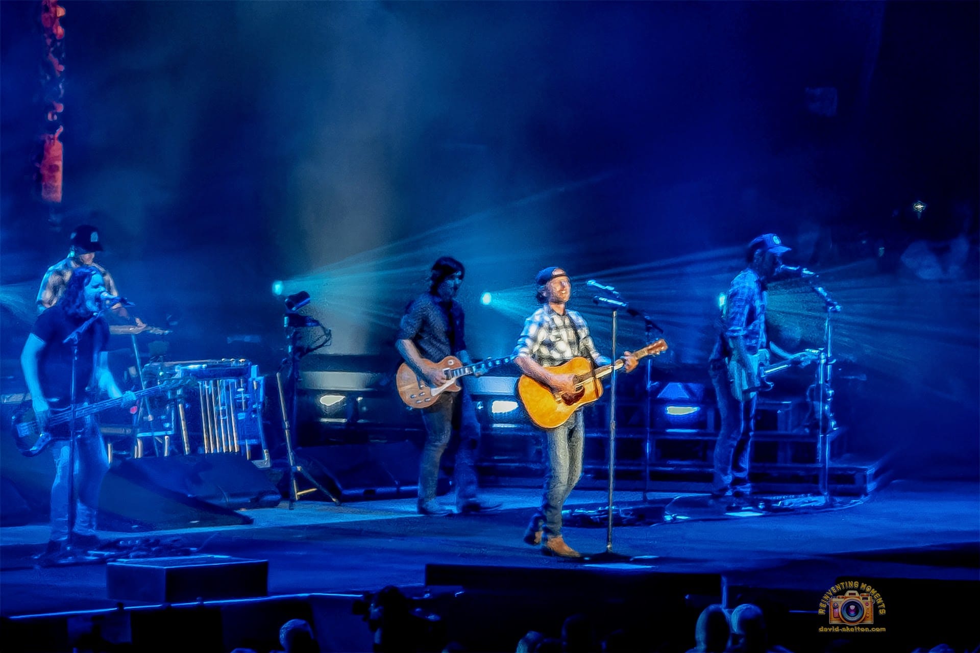 Dierks Bentley singing on stage, Chula Vista, CA, Broken Branches Tour 2025